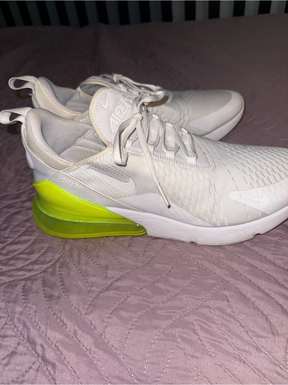Nike White Air Max Shoes - Picture 6 of 6